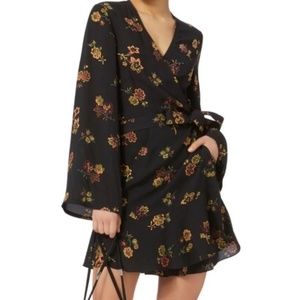 A.L.C. Floral Print Long Sleeve Wrap Dress Size 6